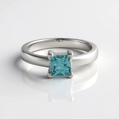 Anillo en plata con Zircón de Ratanak Kirí