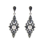 Zilveren oorbellen met Witte zoetwater kweekparels