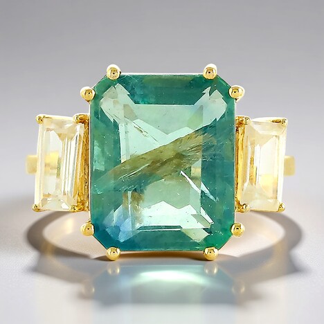 Anello in oro con Fluorite Petrolio del Belgio