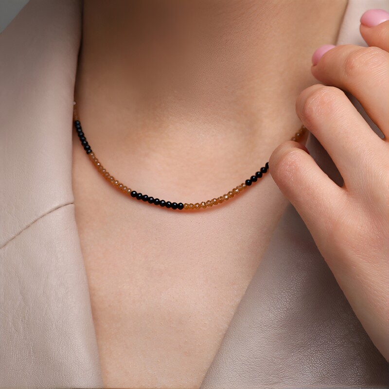 Collar en plata con Zircón cognac