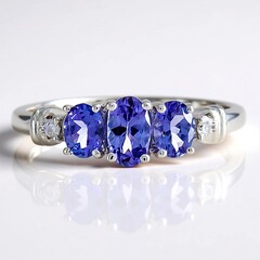 Anello in oro con Tanzanite AAA