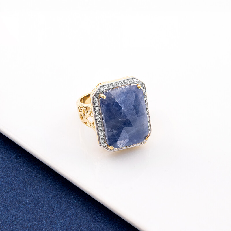 Anello in argento con Zaffiro Blu