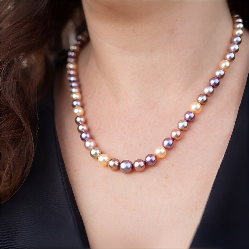 Collana in oro con Perla Ming (TPC)