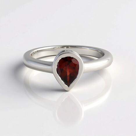 Anello in argento con Granato Mozambico