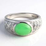Anello in argento con Crisoprasio Imperiale