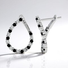 Orecchini in argento con Spinello Nero