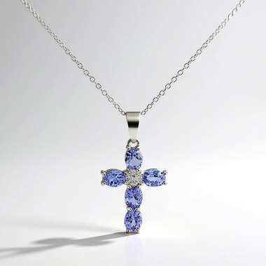 Collar en plata con Tanzanita