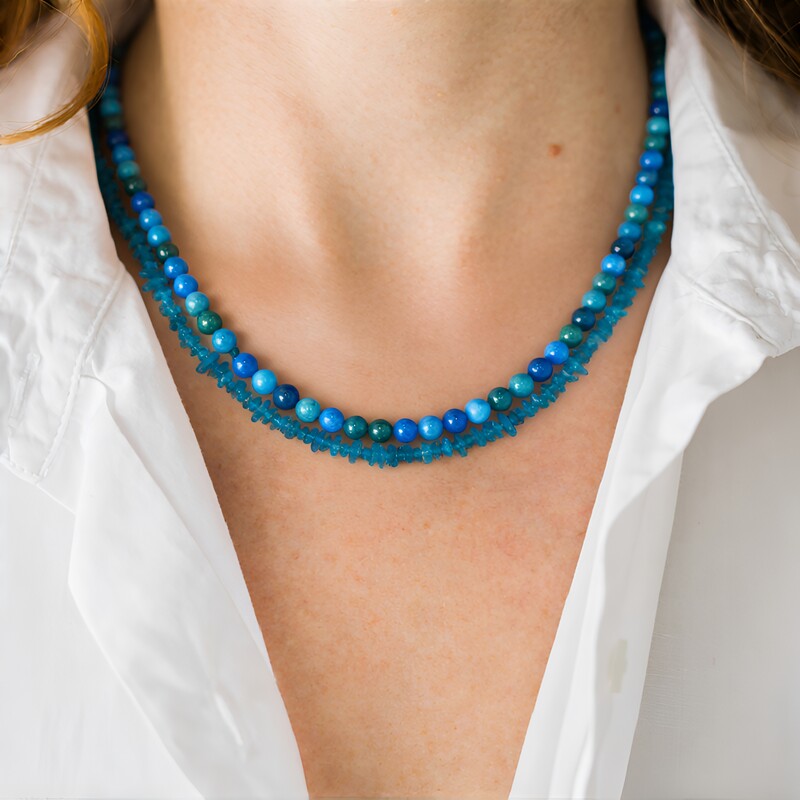 Collar en plata con Apatita azul neón