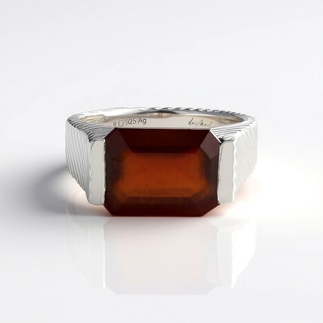 Anello in argento con Granato Essonite (de Melo Essence)