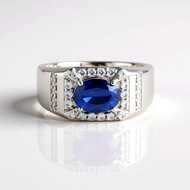 Anello in argento con Cianite del Nepal