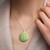 Zilveren halsketting met chrysopraasstenen (KM by Juwelo)