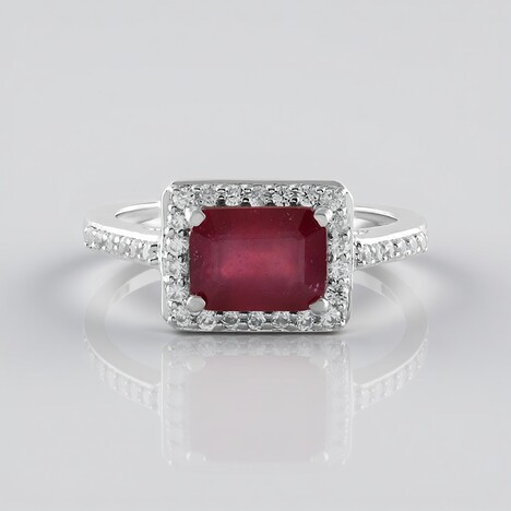 Anello in argento con Rubino Bemainty