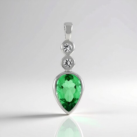 Ciondolo in argento con Quarzo Verde Smeraldo