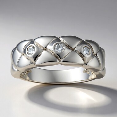 Zilveren ring met witte topaasstenen