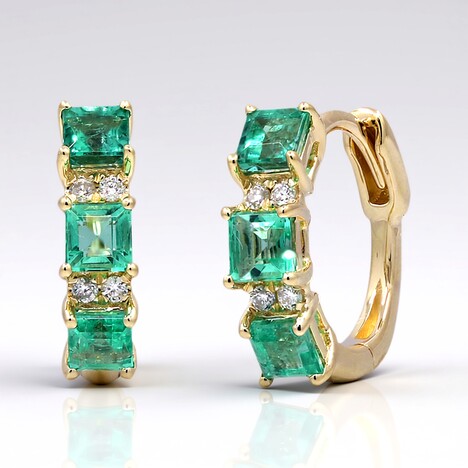 Orecchini in oro con Smeraldo Zambia AAA (CIRARI)