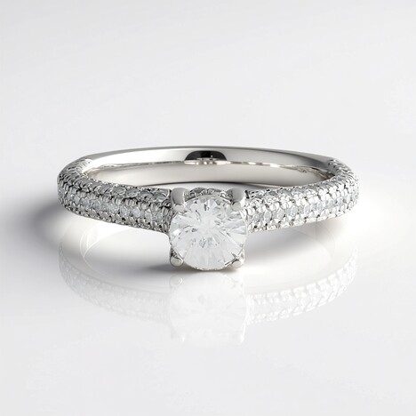 Anello in argento con Zircone