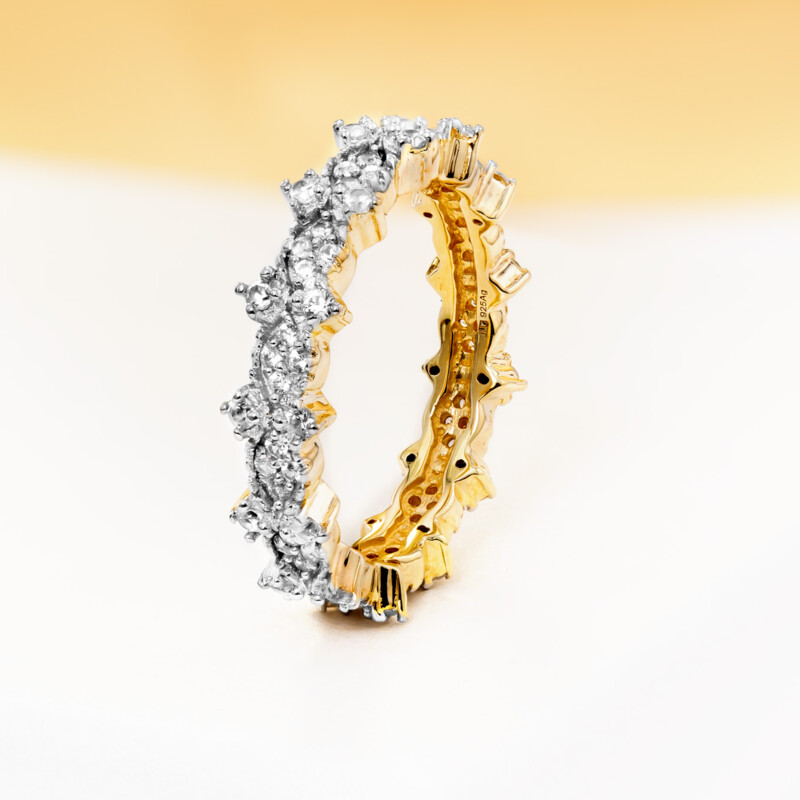 Anillo en plata con Zircón