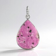 Zilveren hanger met een cobalt calciet (Bali Barong)