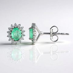 Orecchini in argento con Smeraldo Colombiano