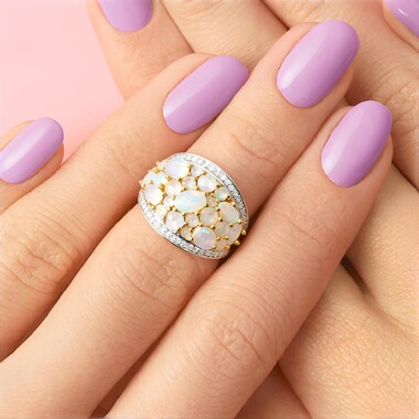 Anello in argento con Opale di Welo