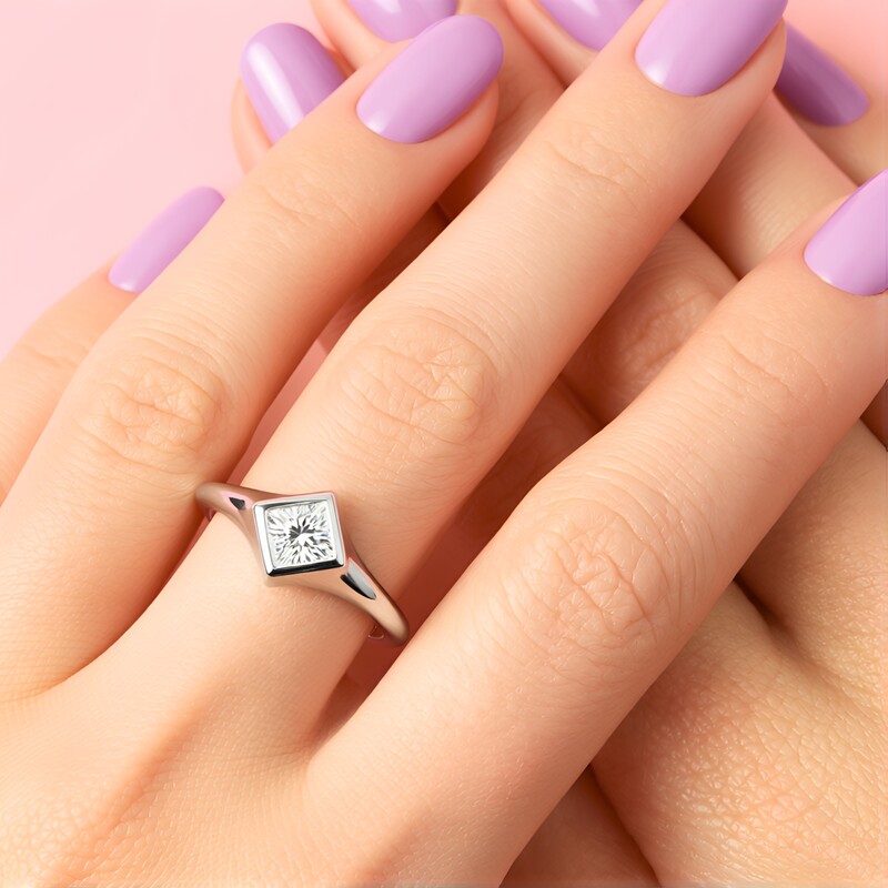 Bague en argent et Zircon