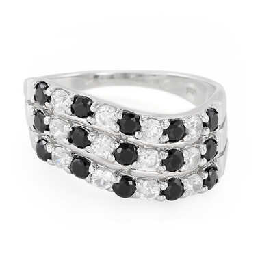 Bague en argent et Spinelle noir