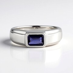 Anello in argento con Iolite