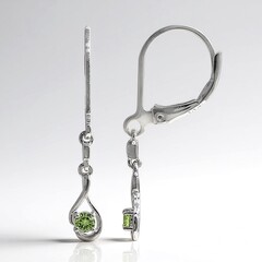 Orecchini in argento con Demantoide del Madagascar (John Ferry)