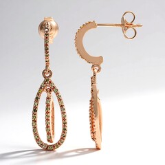 Orecchini placcati in oro con Diamante Fancy