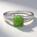 Anello in argento con Crisoprasio Imperiale