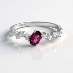 Anello in argento con Rodolite di Naktamunda