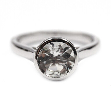 Anello in argento con Ametista Verde