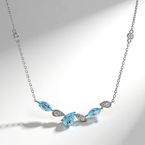 Collana in oro con Acquamarina Brasiliana AAA