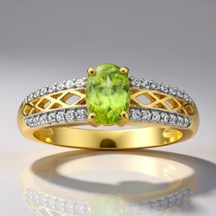 Anello in oro con Sfene Capelinha