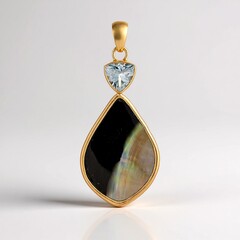 Ciondolo in argento con Madreperla (Bali Barong)