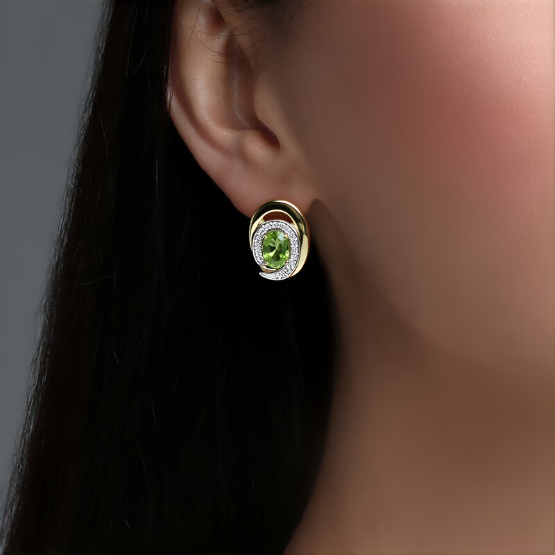 Wagogo-Peridot-Goldohrringe