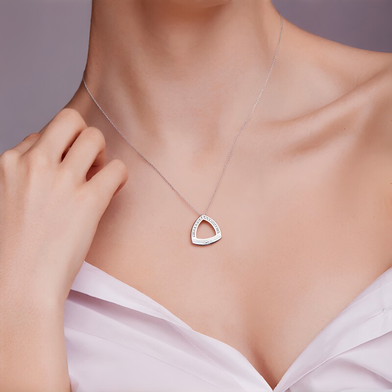 Pendentif en argent et Topaze blanche (MONOSONO COLLECTION)