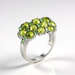 Anello in argento con Vesuvianite