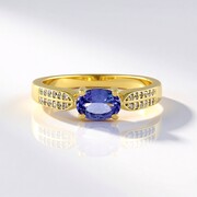 Anillo en plata con Tanzanita