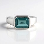 Anello in argento con Fluorite Blu Caraibico