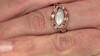 Anillo en plata con Piedra de Luna blanca (KM by Juwelo)