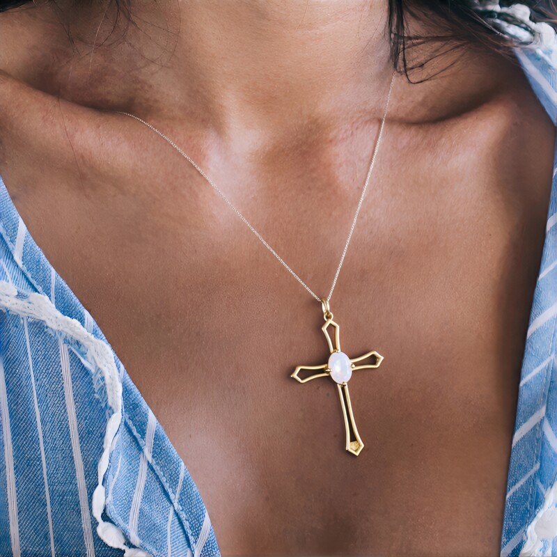 Ciondolo in argento con Opale di Welo (Adela Silber)