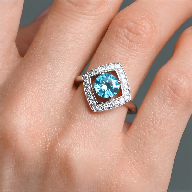 Zilveren ring met een Blauwe apatiet