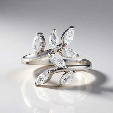 Anillo en plata con Zircón