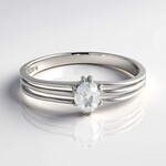 Anello in argento con Zircone