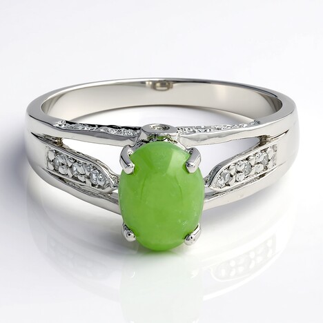 Anello in argento con Crisoprasio Imperiale