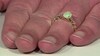 Gouden ring met een AAA Welo-opaal