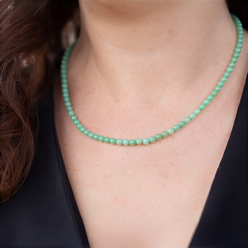 Collar en plata con Aventurina verde