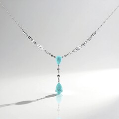 Collana in argento con Quarzo blu pastello