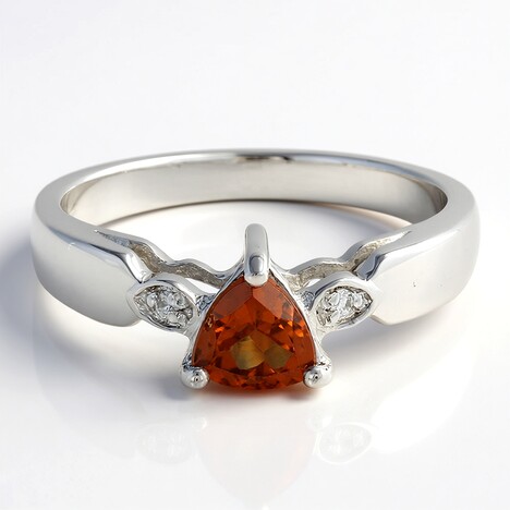 Bague en argent et Grenat Hessonite